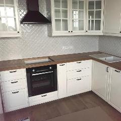 Столешница из цельноламельного ясеня для кухни 2685х700х40 мм